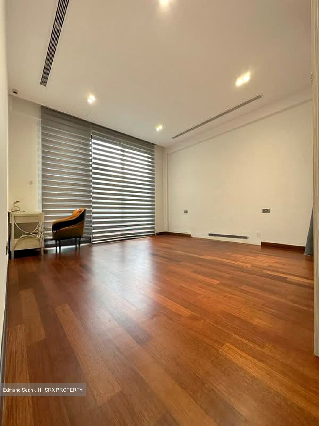 Serangoon Garden Estate (D19), Semi-Detached #551194211
